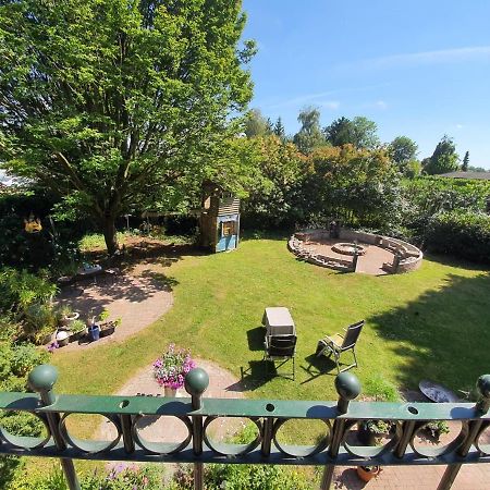 De Vliegende Vlinder Bed & Breakfast Nederweert Екстериор снимка