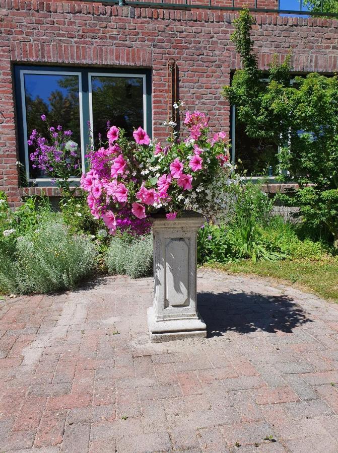 De Vliegende Vlinder Bed & Breakfast Nederweert Екстериор снимка