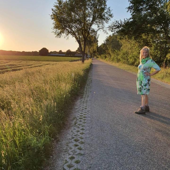 De Vliegende Vlinder Bed & Breakfast Nederweert Екстериор снимка